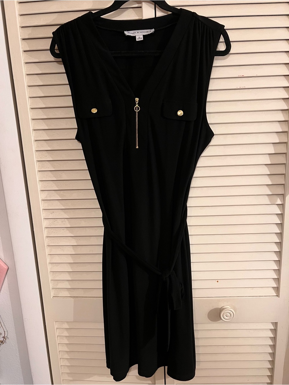 Black Sleeveless Zip-Front Tie Waist Dress by Emma & Michele